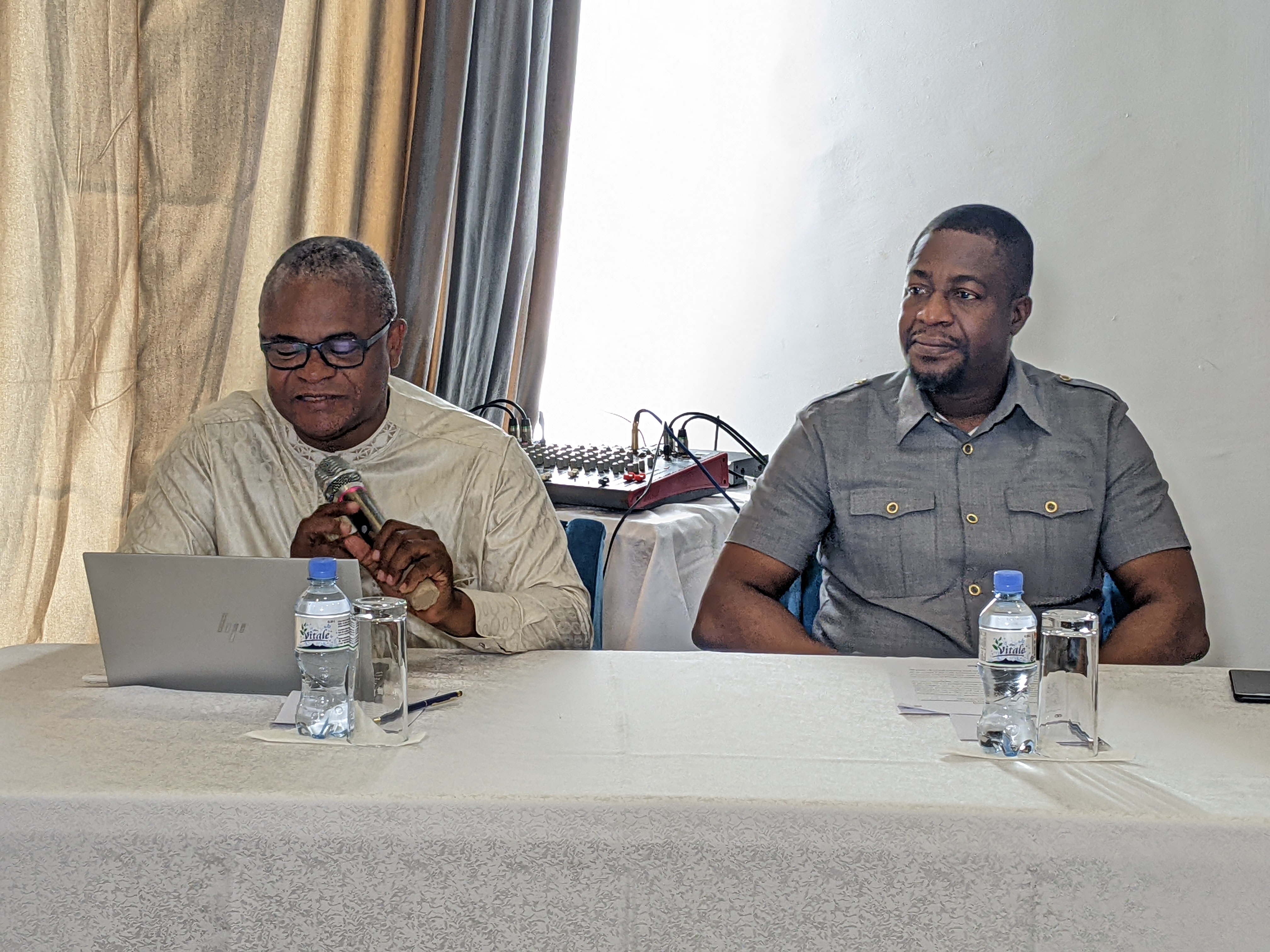 Crises politiques Afrique de l'OuestÃƒâ€šÃ‚Â :  Le Front Citoyen &laquo;Ãƒâ€šÃ‚Â Togo DeboutÃƒâ€šÃ‚Â &raquo; trace les sillons pour une consolidation  de la d&eacute;mocratie